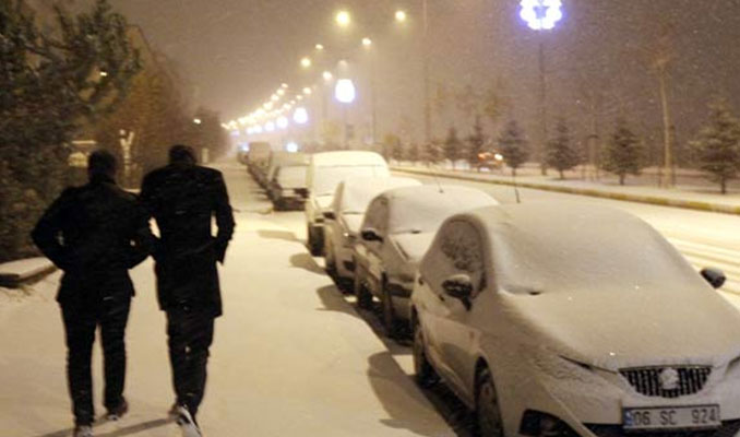 İstanbul'da kar yağışı başladı