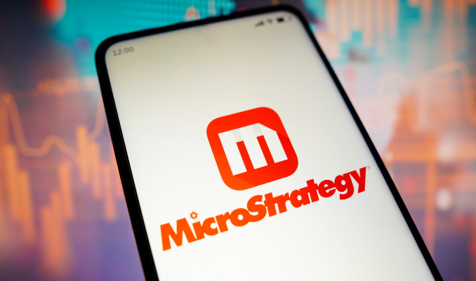 MicroStrategy hisselerinde derin çöküş beklentisi